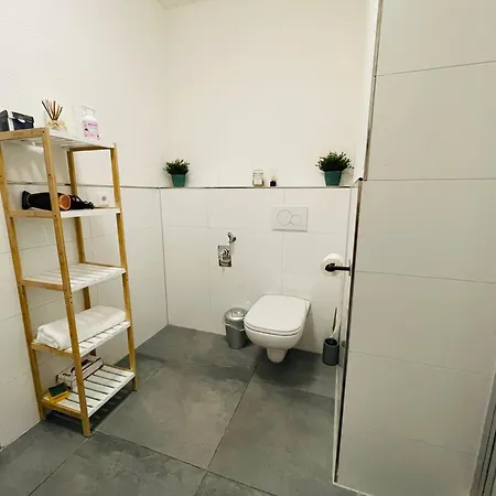 Entire Flat For Schwetzingen,mannheim & Hd Apartmán *