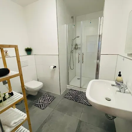 Entire Flat For Schwetzingen,mannheim & Hd * Oftersheim