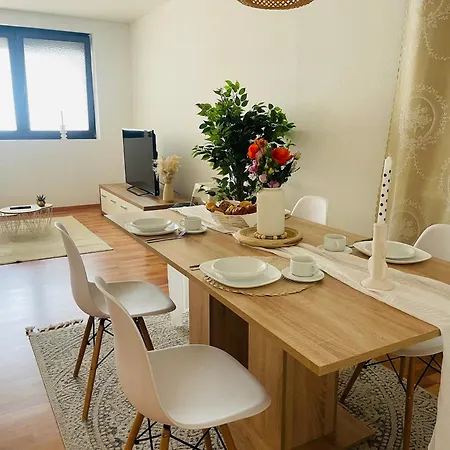 Διαμέρισμα Entire Flat For Schwetzingen,mannheim & Hd *